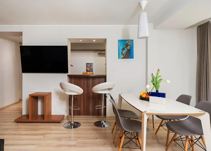 With Big Terrace ヴィリニュス