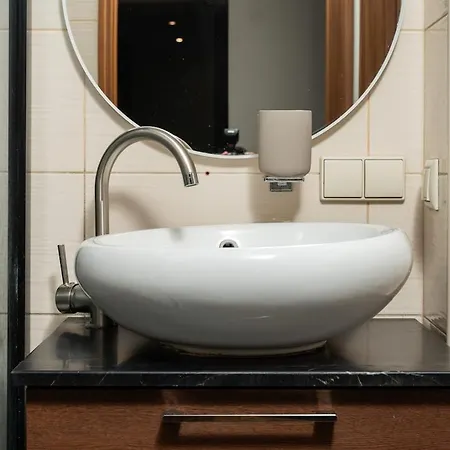 With Big Terrace * Wilna